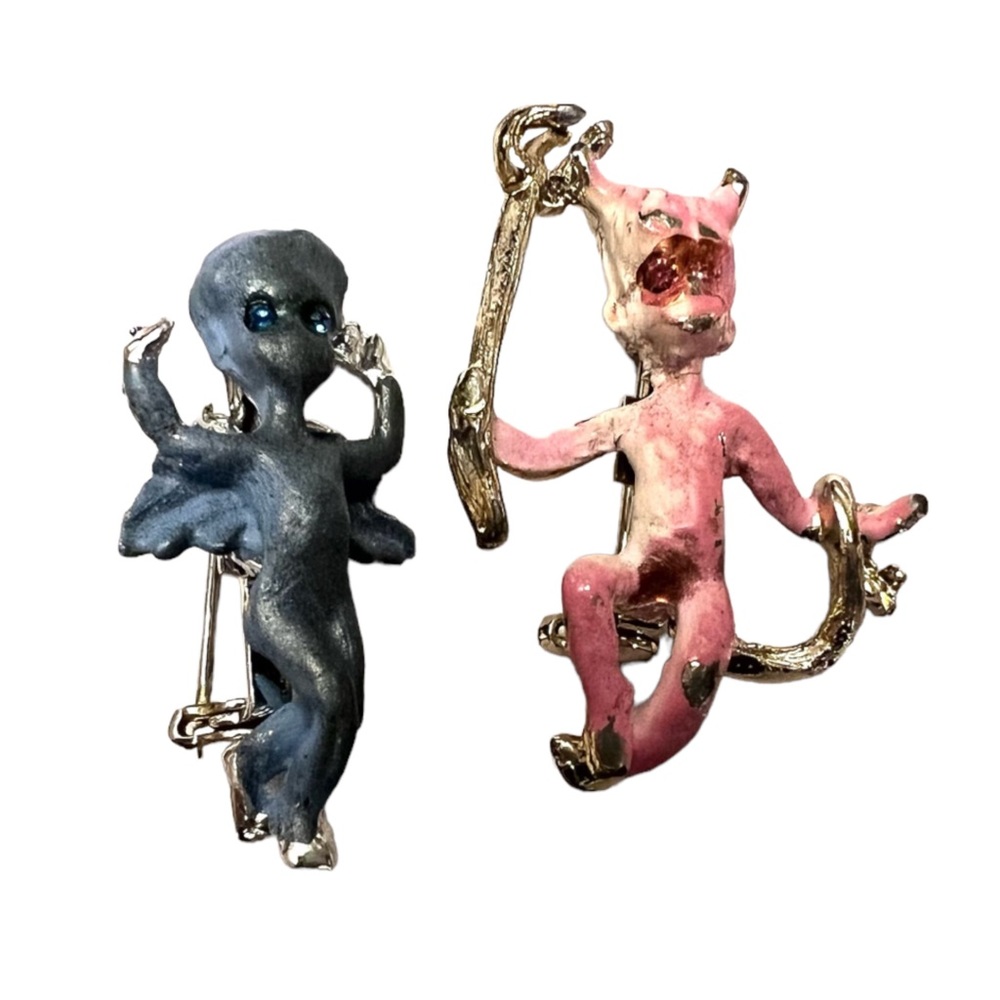 VINTAGE | Angel & Devil Brooch Set